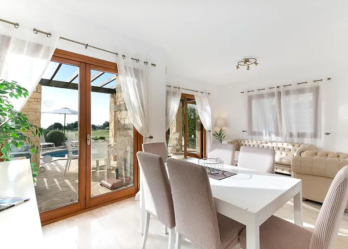 2 Bedroom Villa Kornos With Private Pool And Golf Views, Aphrodite Hills Resort