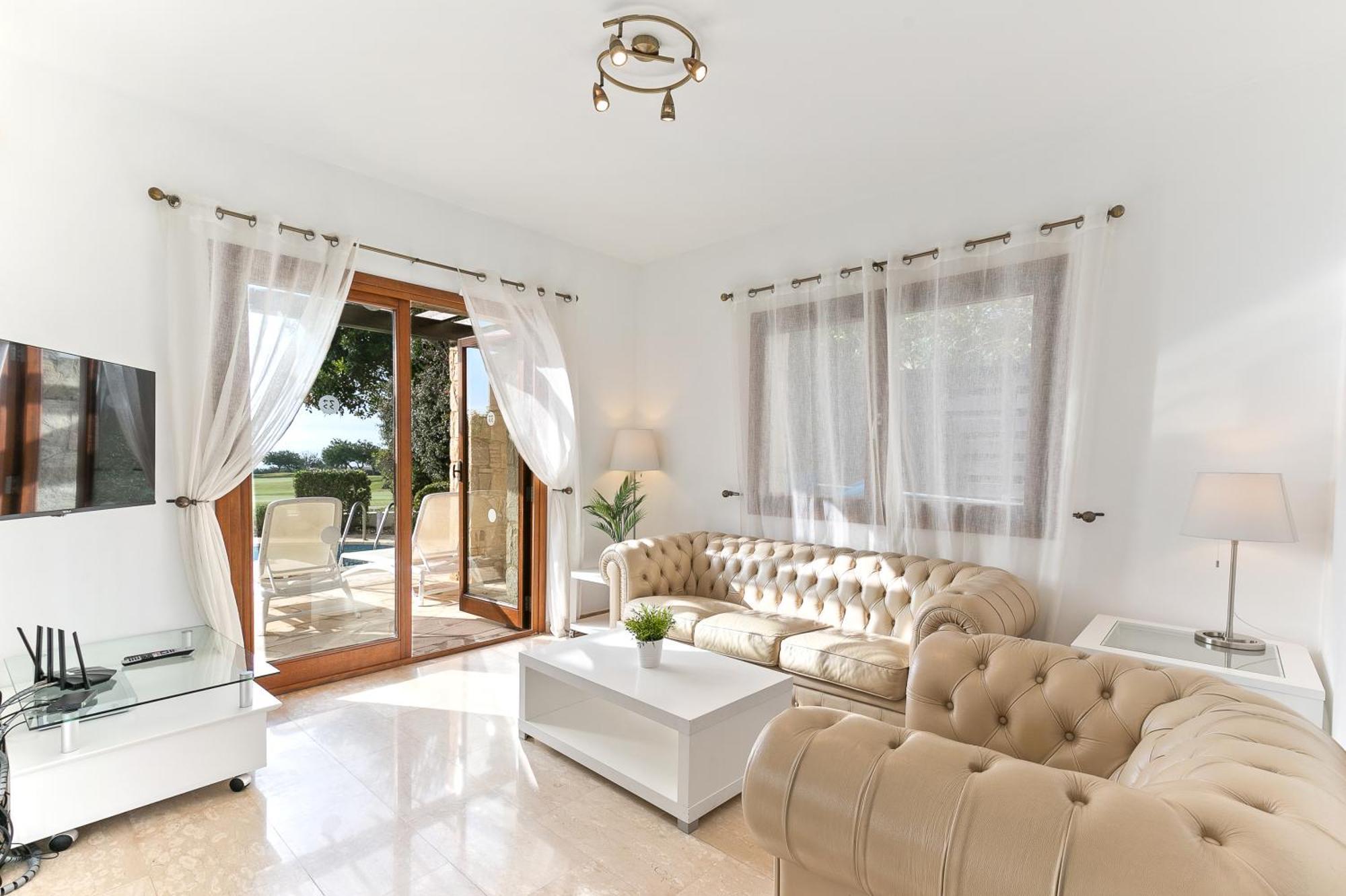 Villa 2 Bedroom Kornos With Private Pool And Golf Views, Aphrodite Hills *