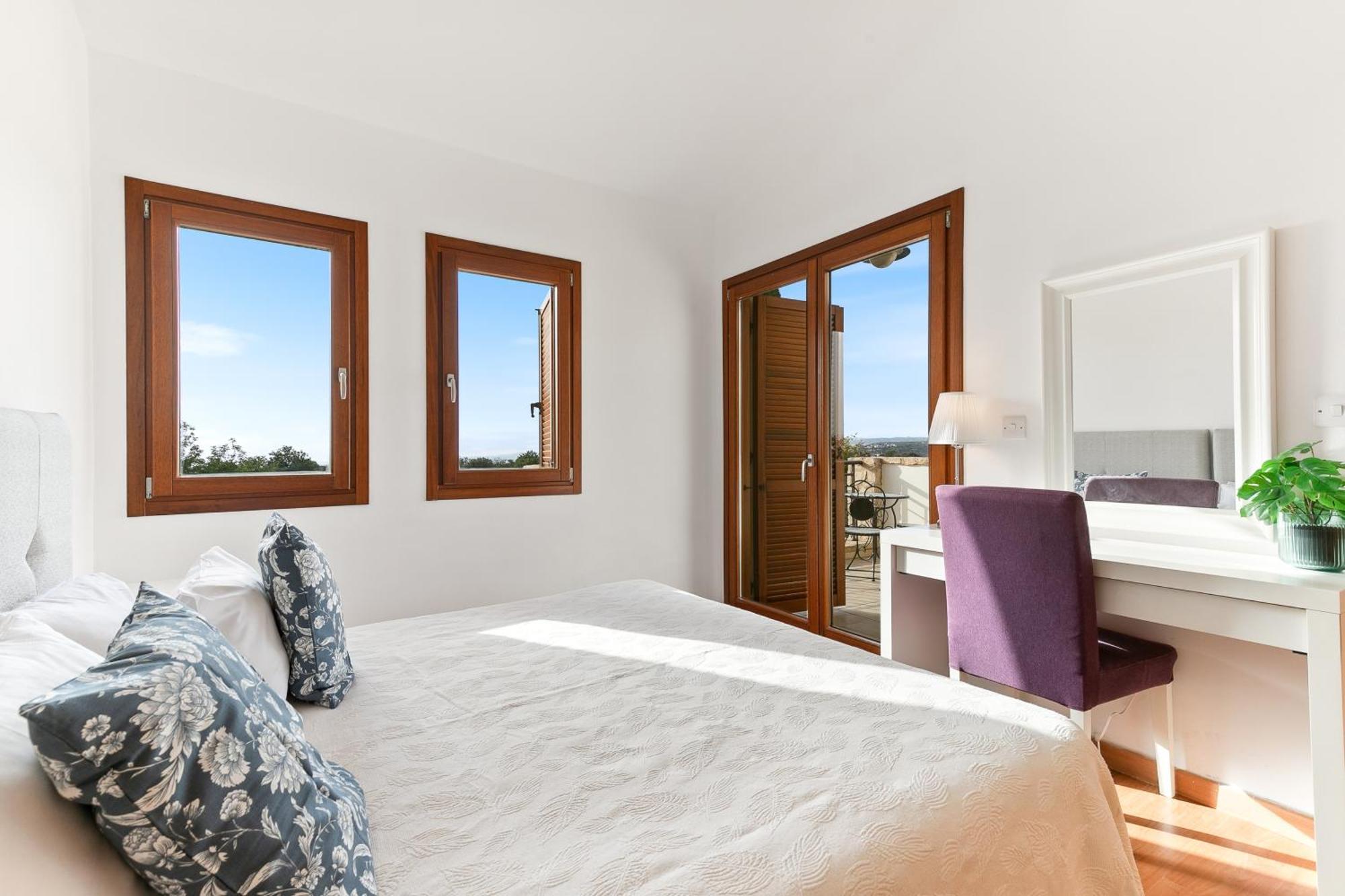 2 Bedroom Kornos With Private Pool And Golf Views, Aphrodite Hills *